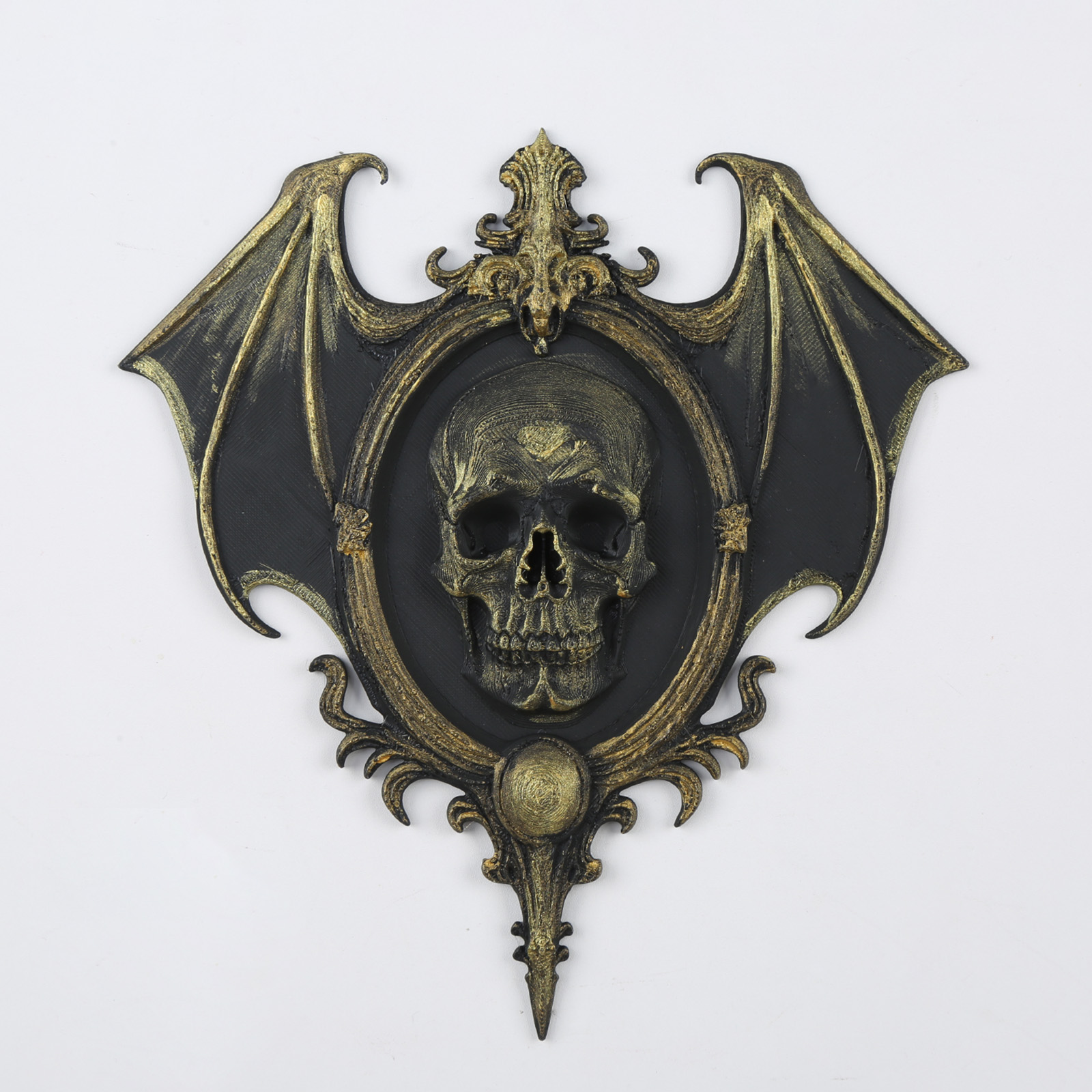 Gothic Bat Wing Skull Relief Wall Decor Vintage Dark Style Resin Wall Hanging Ornament - Image 2